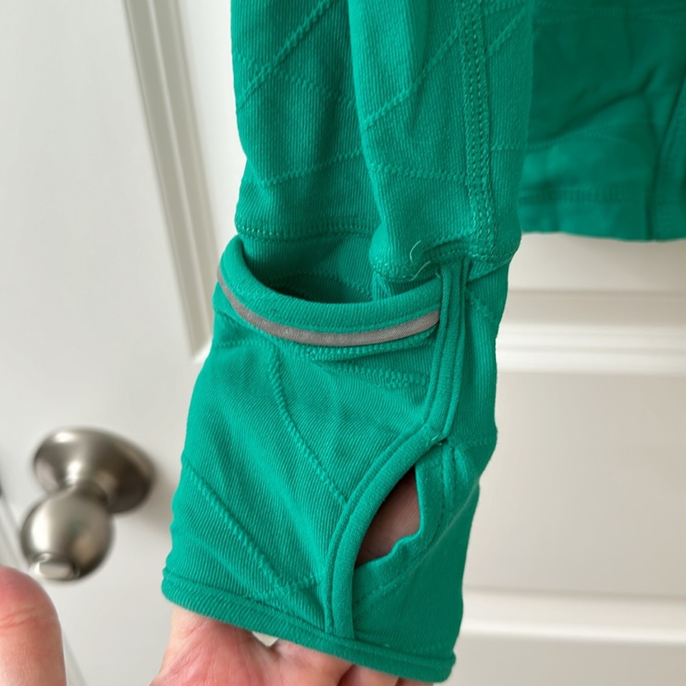 Green Workout Zip Up - Picture 4 of 8